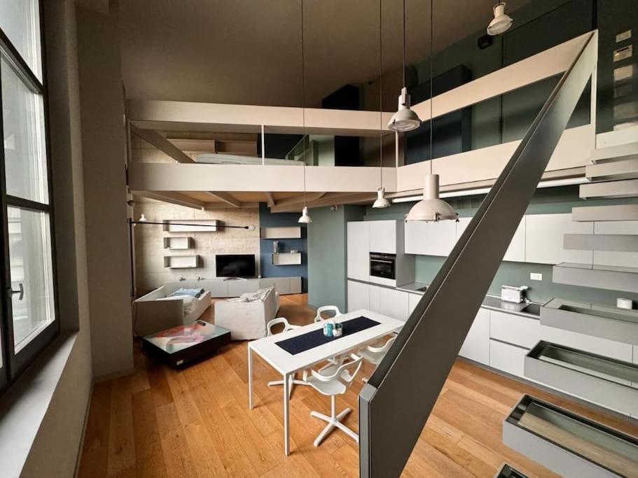 Casa Hollywood Centro, Mole Antonelliana Apartment Turin Luaran gambar
